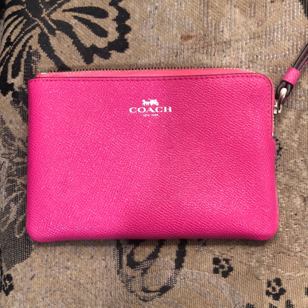 Brand new small Coach clutch